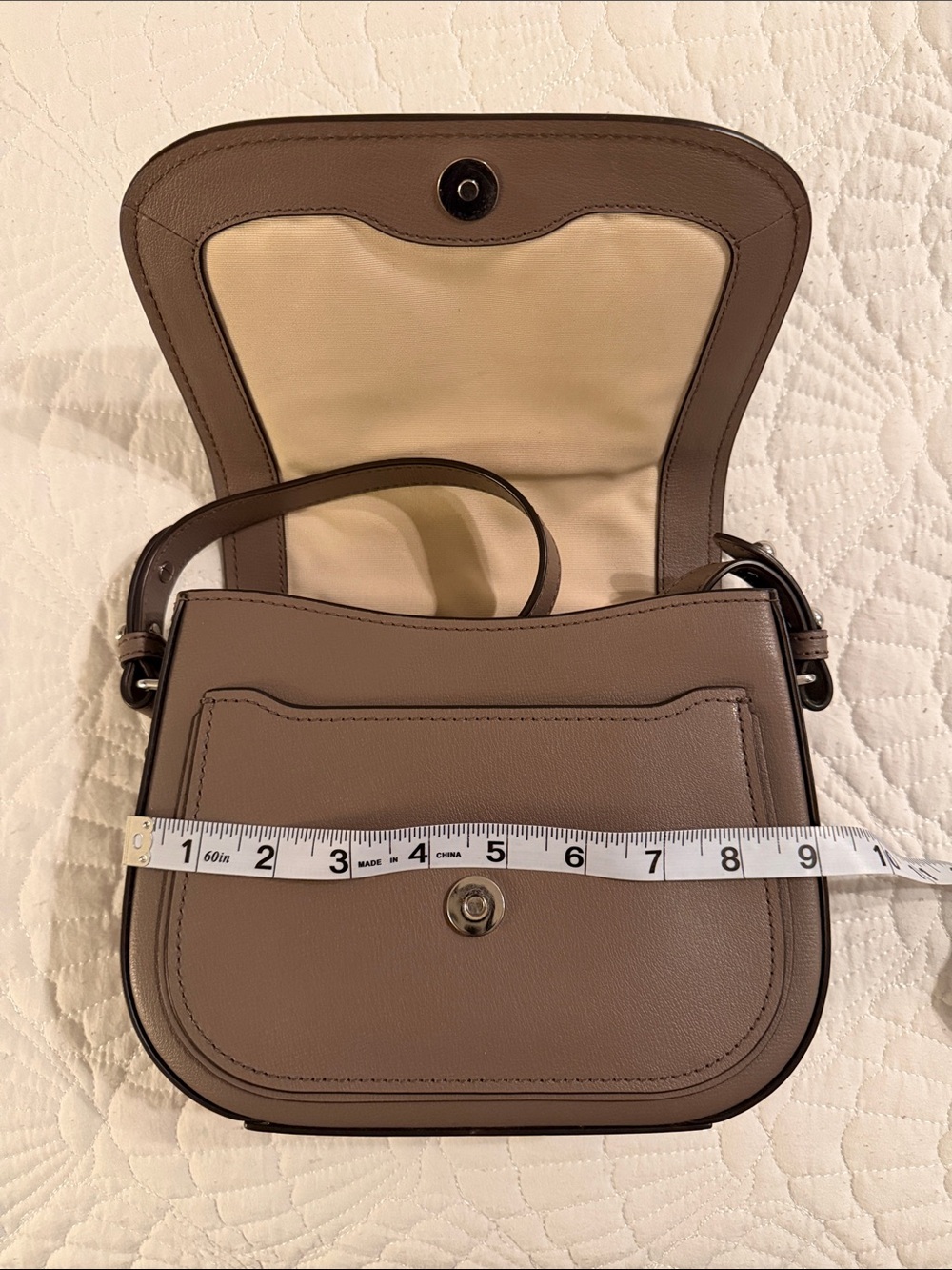 Marc Jacobs Taupe Leather Crossbody Bag - Picture 11 of 13